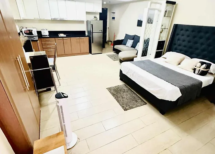 Classy Venice Grand Balcony Pet Friendly, Wifi & Pool