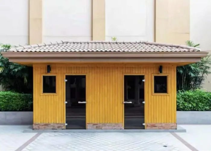Classy Venice Grand Balcony Pet Friendly, Wifi & Pool Aparthotel Manila