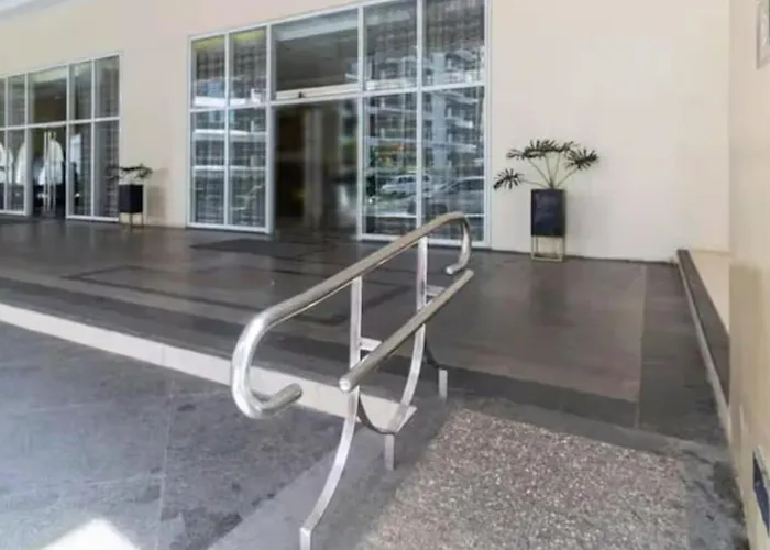 Classy Venice Grand Balcony Pet Friendly, Wifi & Pool 3*